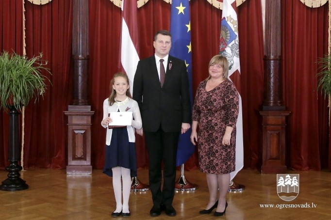 Ogrēniete Patrīcija Lagzdiņa sniegs uzrunu visai Latvijai