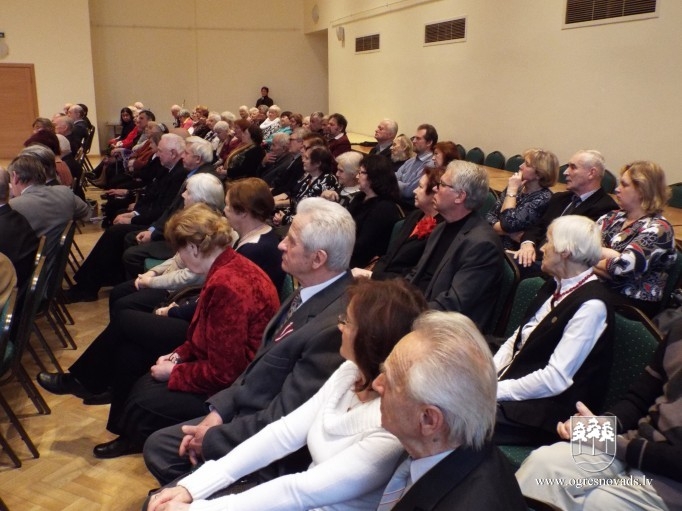 Politiski represētie tiekas ikgadējā konferencē