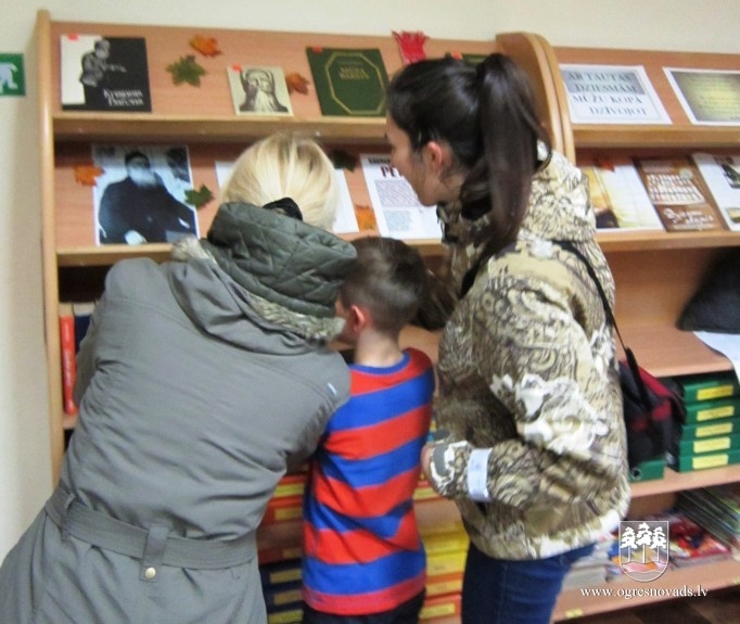 “Pūču nakts” sacensības Ogres Centrālajā bibliotēkā