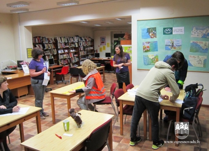 “Pūču nakts” sacensības Ogres Centrālajā bibliotēkā