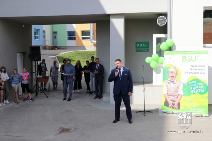 Ogres 1.vidusskolā atklāta RTU Bērnu un jauniešu universitāte