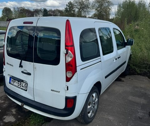 Kustamās mantas - automašīnas Renault Kangoo ar valsts reģistrācijas numuru HP5846 otrā atsavināšanas izsole