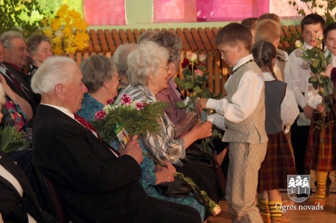 Skolai pilī - 95