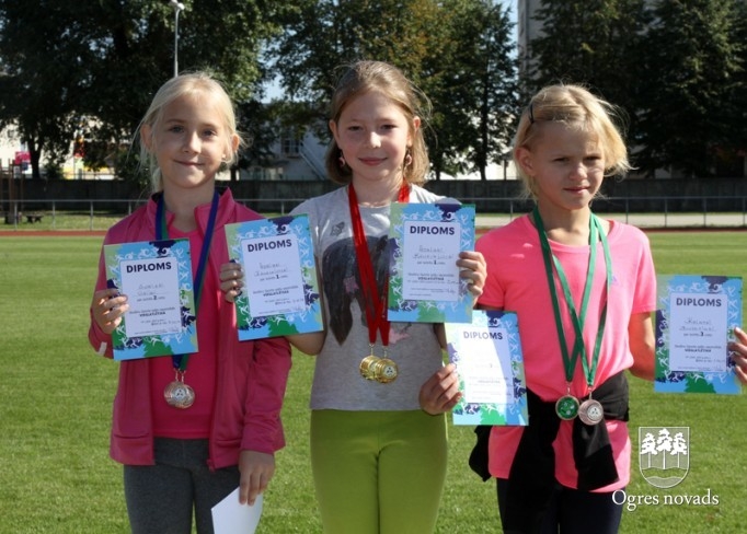 Skolēnu sporta spēļu sacensības vieglatlētikā 2. – 5.klašu audzēkņiem