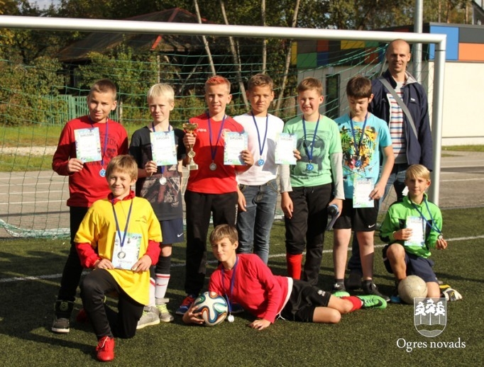 Skolēnu sporta spēļu sacensības futbolā