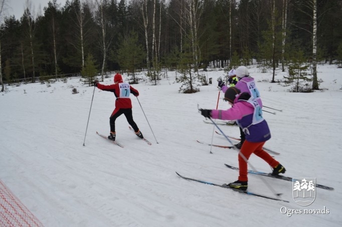 Ogres sniega diena