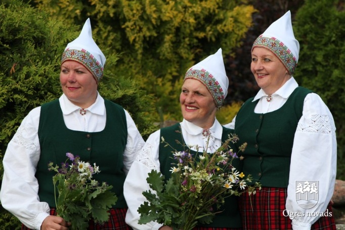 Ogres novada Dziesmu un deju svētki Suntažos