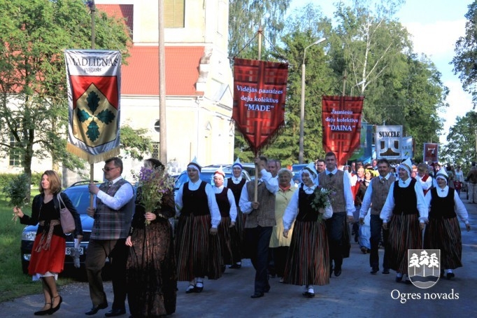 Ogres novada Dziesmu un deju svētki Suntažos