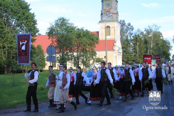 Ogres novada Dziesmu un deju svētki Suntažos