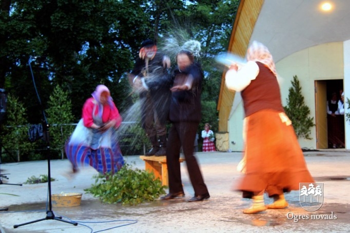 Ogres novada Dziesmu un deju svētki Suntažos
