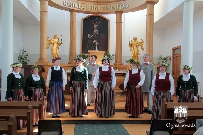 Ogres novada Dziesmu un deju svētki Suntažos