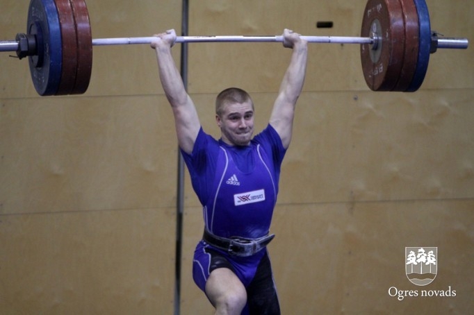 Ogres NSC svarcēlājiem sekmīgs starts Latvijas čempionātā
