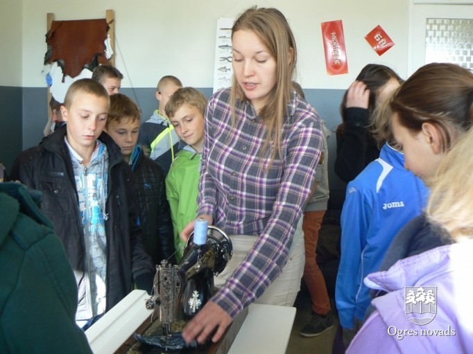 Taurupes skolēni karjeras nedēļā iepazīst dažādas profesijas