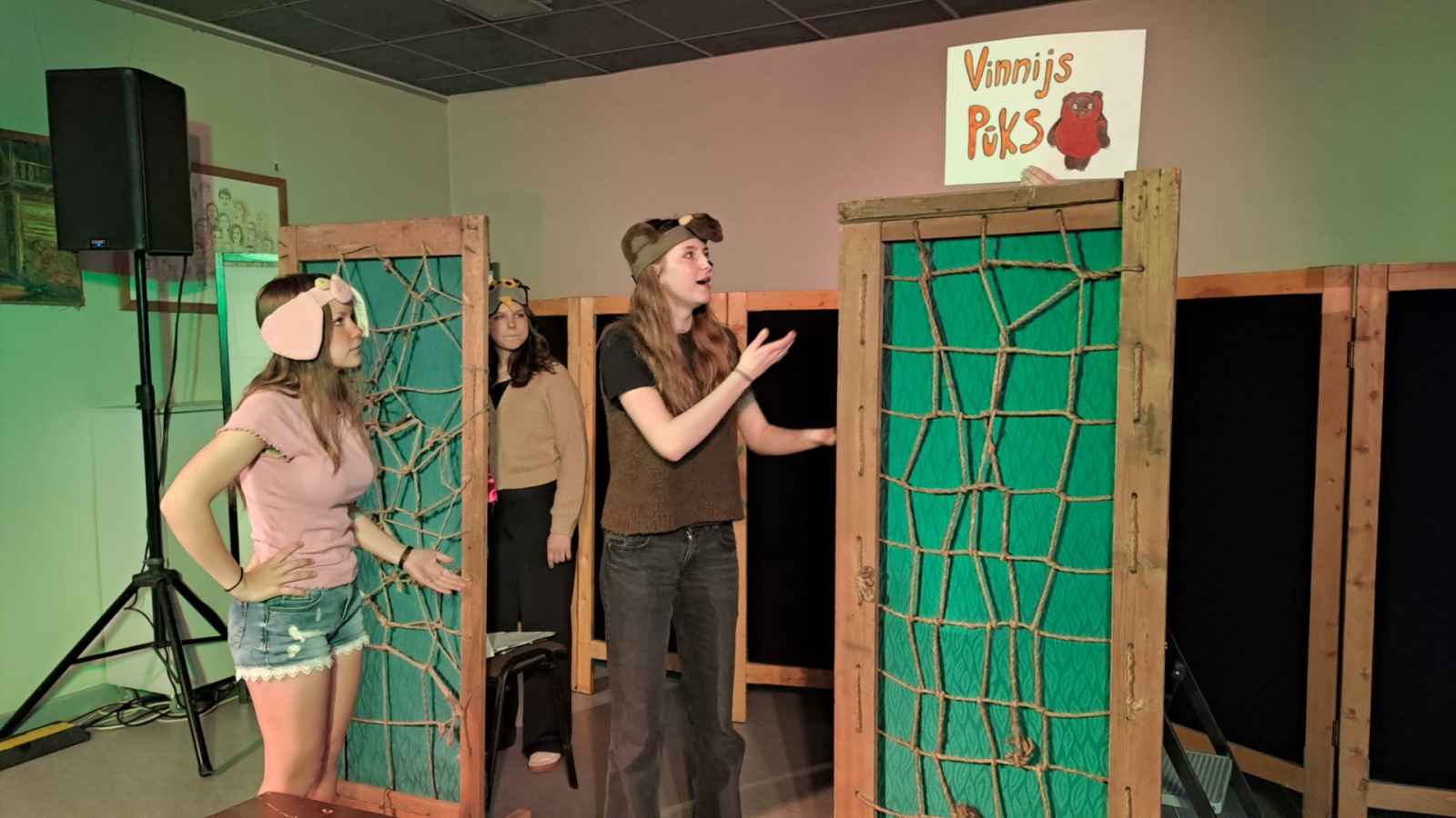 Trīs Ogres novada izglītības iestāžu teātru kolektīvi veiksmīgi pārstāv novadu festivālā "... un es iešu un iešu!"