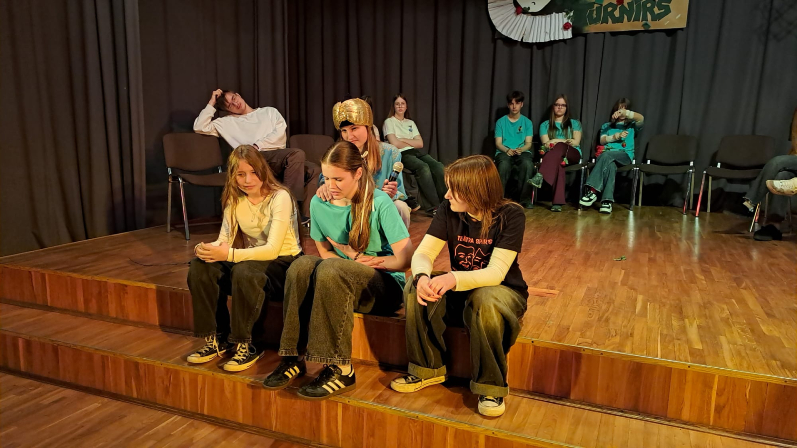 Ogres novada skolu un Iecavas vidusskolas teātra sporta komandas piedalās Daugavkrastu teātra turnīrā Ikšķiles vidusskolā