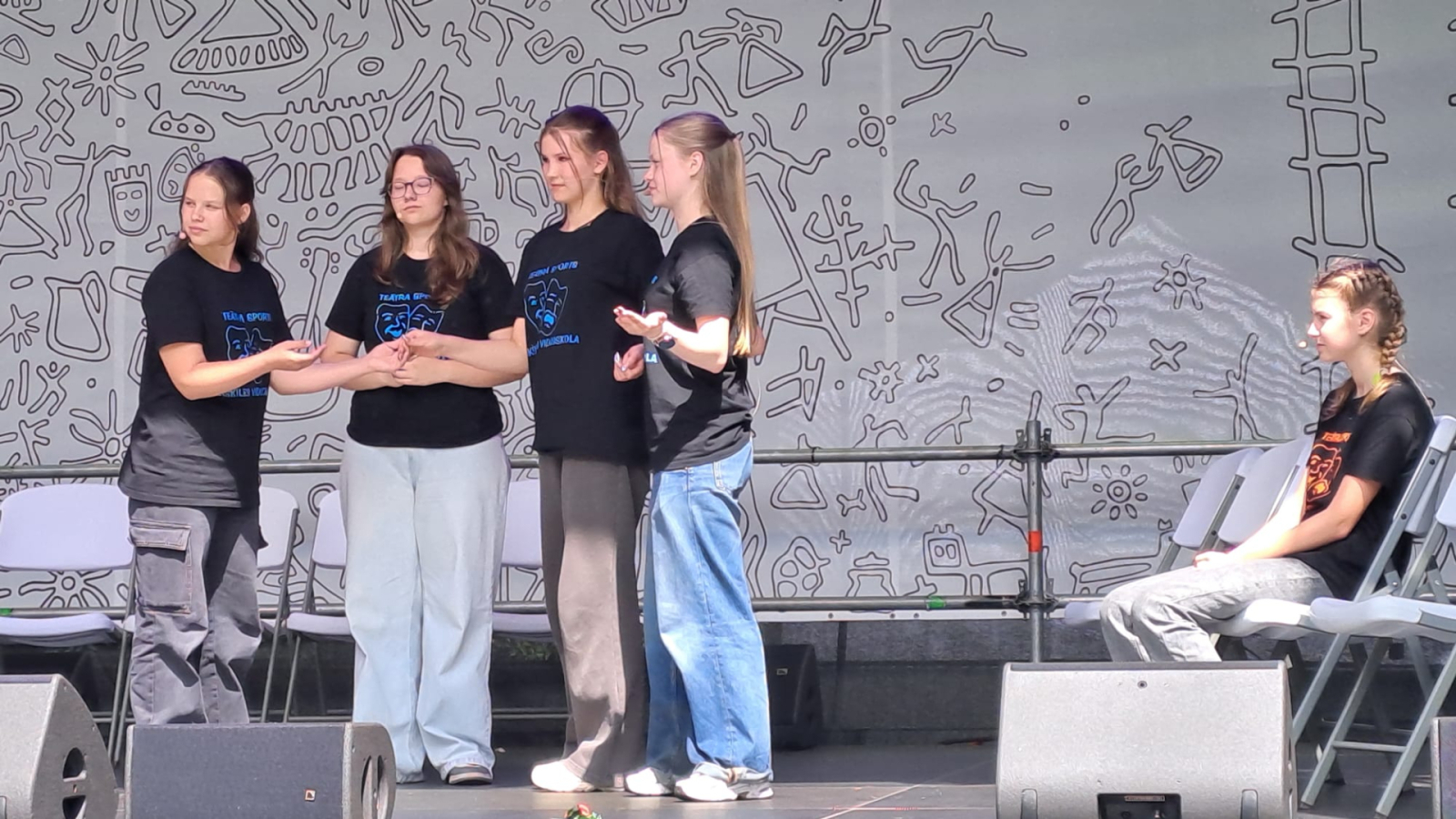 Četras skolēnu teātra komandas pārstāv Ogres novadu XIII Latvijas Skolu jaunatnes dziesmu un deju svētkos Latvijas skolu teātra sporta komandu turnīrā