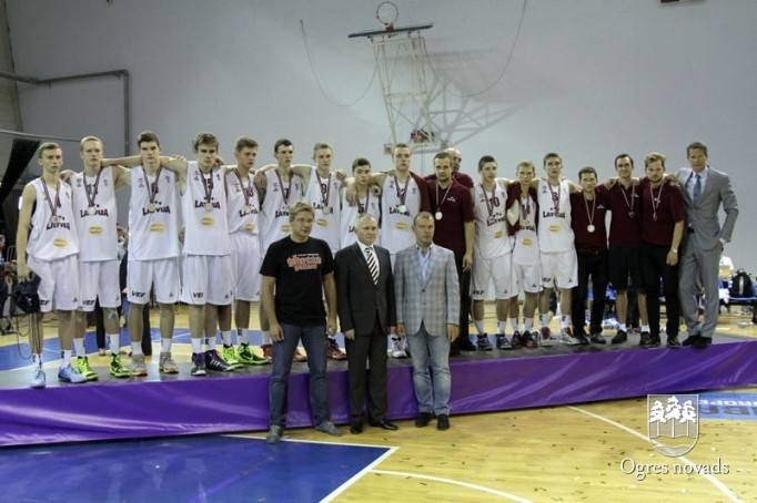 Ogrēnieši Jansons un Raiļans - Eiropas vicečempioni