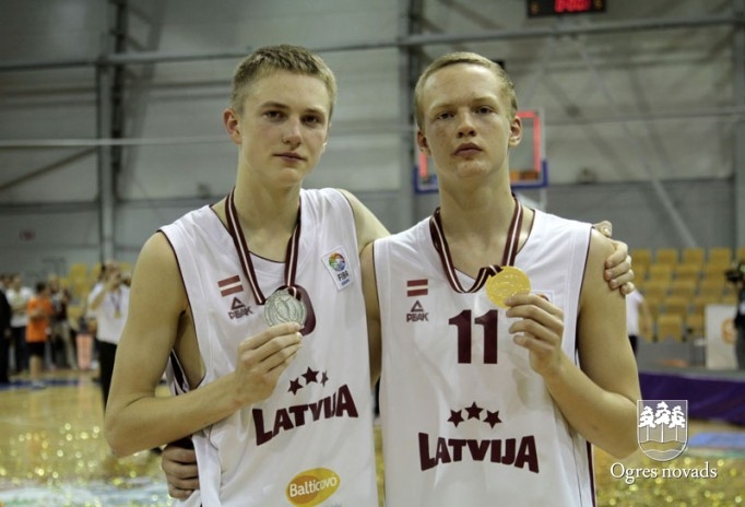 Ogrēnieši Jansons un Raiļans - Eiropas vicečempioni