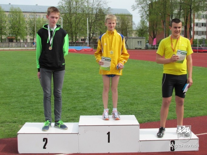 Ogres NSC rīko sacensības jaunajiem vieglatlētiem