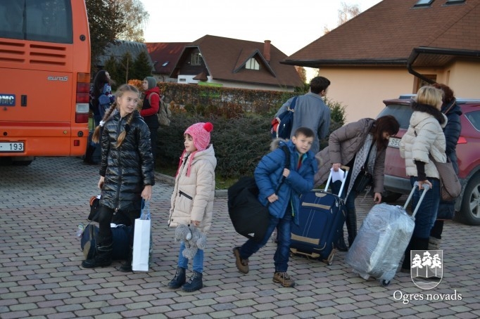 Ogrē ieradušies bērni no Ukrainas
