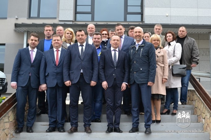 Ukrainas pašvaldību vadītāji iepazīstas ar Latvijas pašvaldību pieredzi