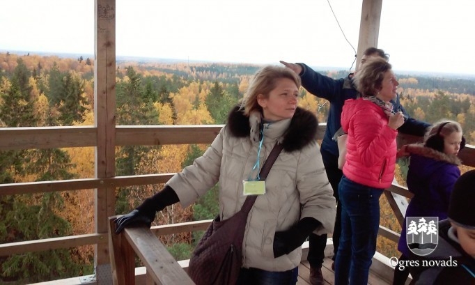 Bērni no Ukrainas priecājas par Latvijas skaisto dabu