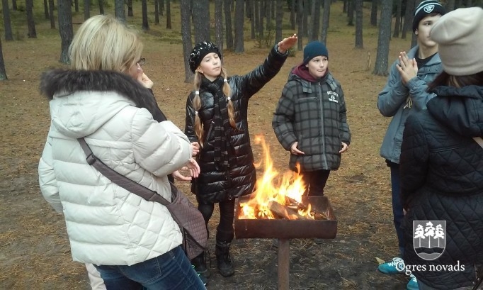 Bērni no Ukrainas priecājas par Latvijas skaisto dabu