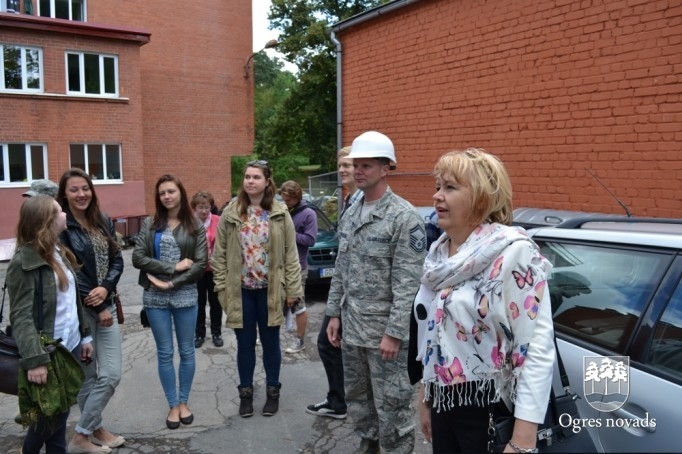 Vides aizsardzības un reģionālās attīstības ministrs apmeklē Ogri