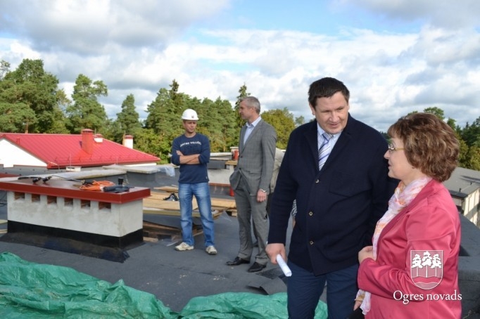 Vides aizsardzības un reģionālās attīstības ministrs apmeklē Ogri