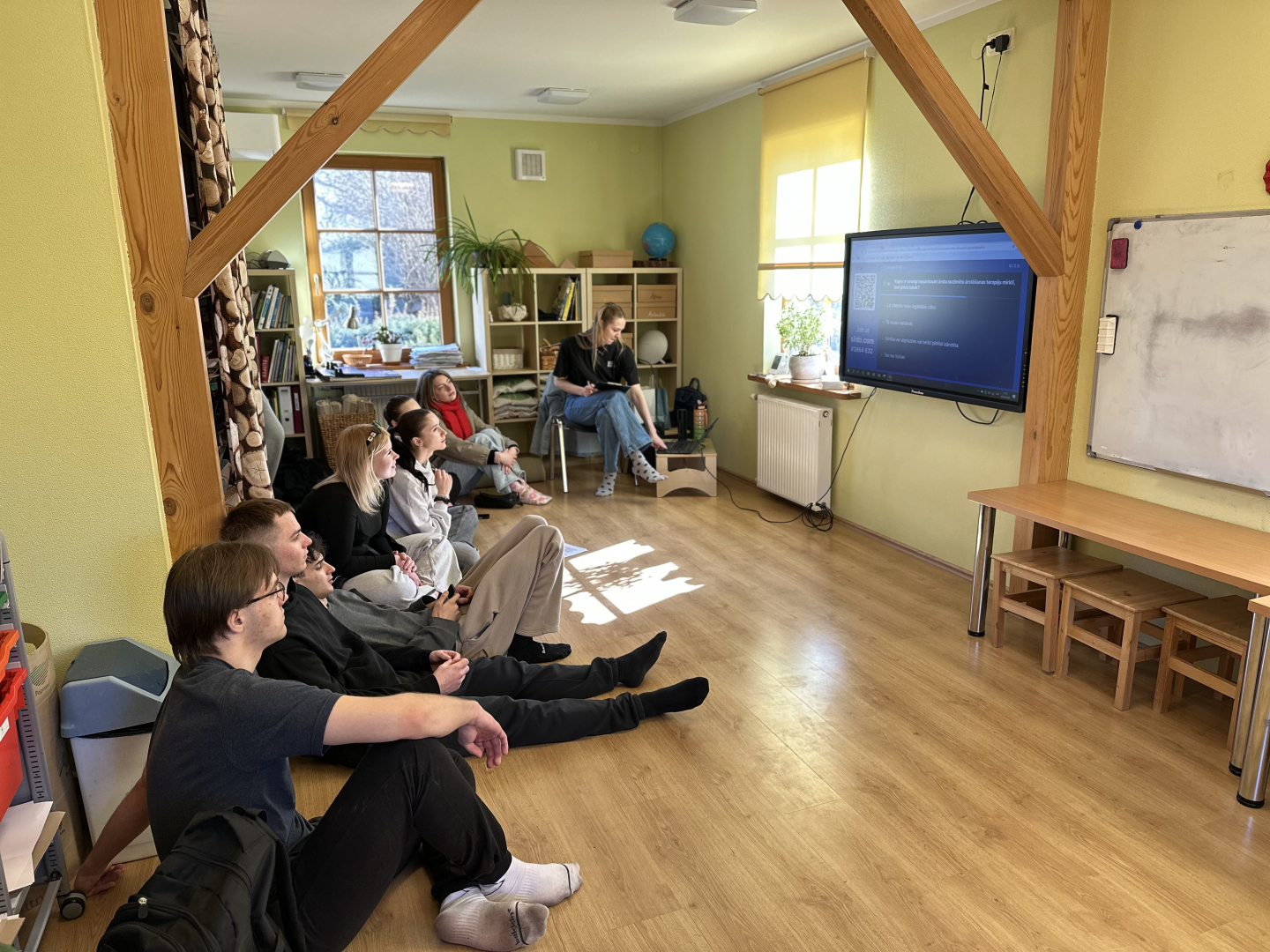 Ogres novada jaunieši 2026. gada 2. aprīlī piedalās Oveselība organizētajā Pasaules veselības dienai veltītā veselības izglītības pasākumā “Vesels un gudrs 2026”