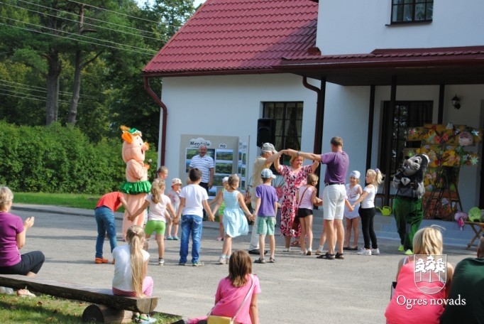 Zemnieku un lauksaimnieku diena Meņģelē