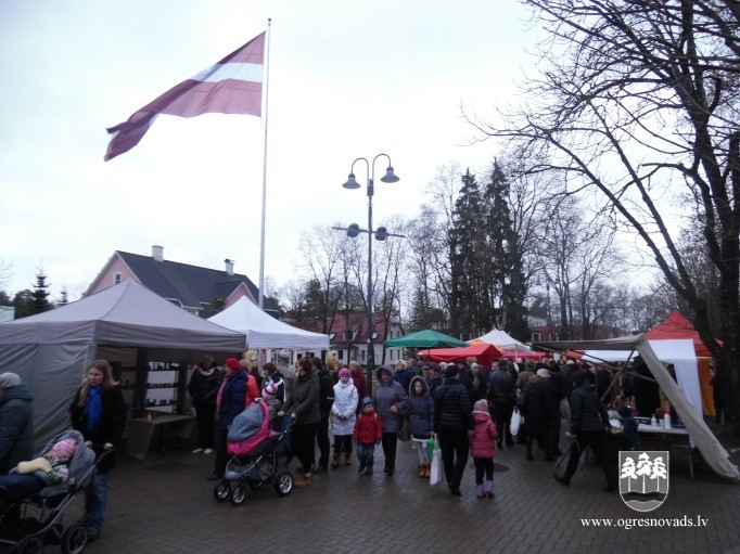 Ziemassvētku tirdziņš Ogrē