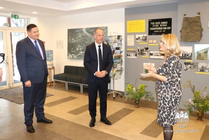 “airBaltic” sveic Ogri kā vienu no Latvijas mīlētākajām pilsētām
