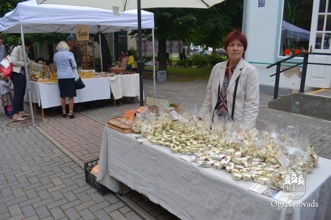 Amatnieku tirdziņš Ogres pilsētas svētkos
