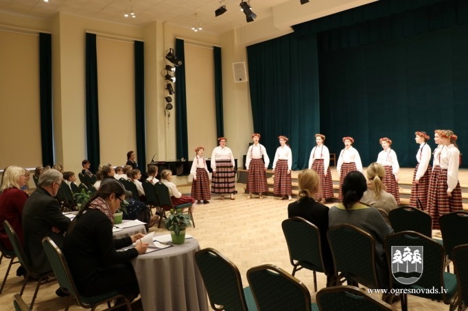 Ogrē izskanējis vokālās mūzikas konkurss “Balsis 2020”