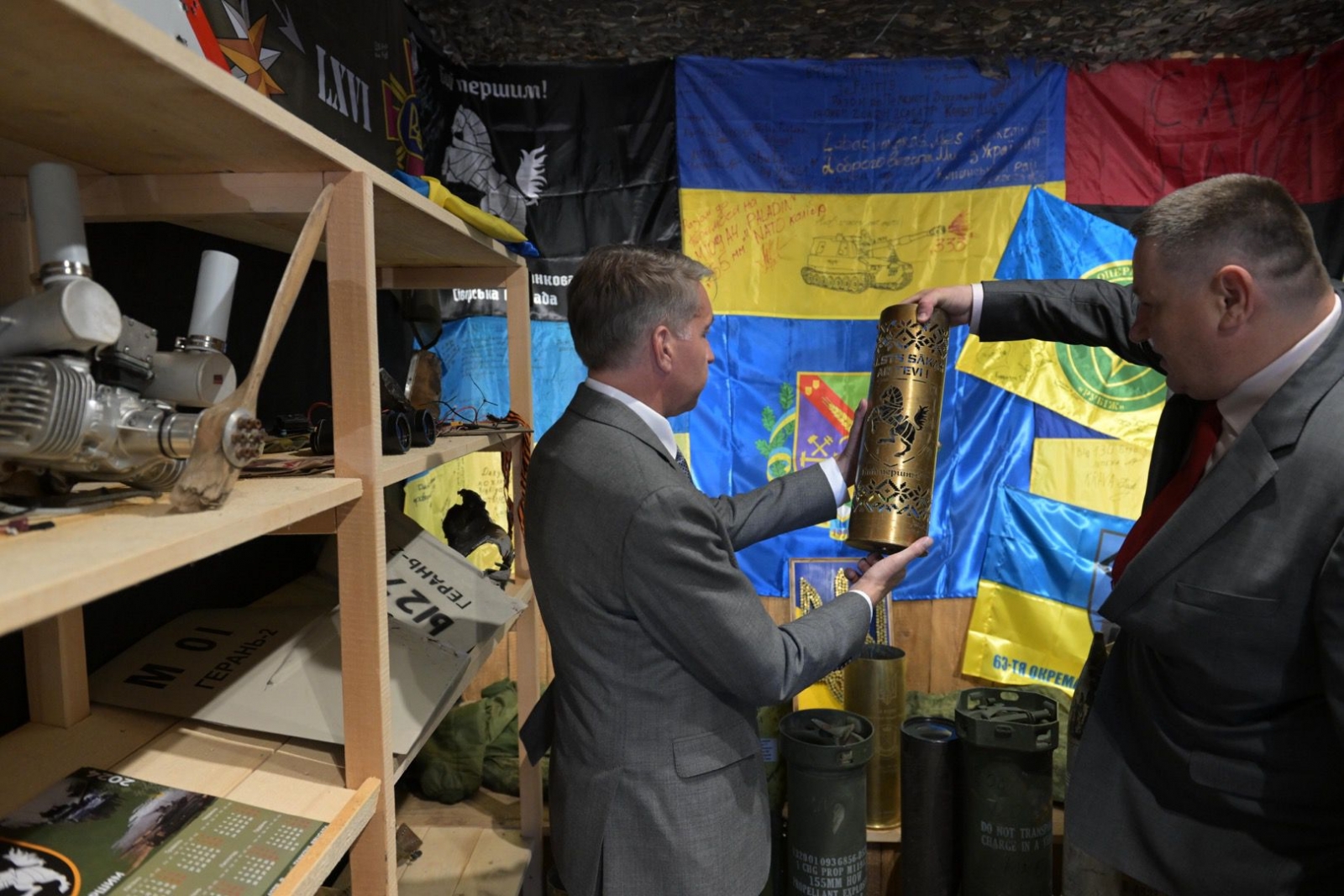 Egils Helmanis un Uldis Augulis apskata Ukrainas kara priekšmetus 31.05.2024.