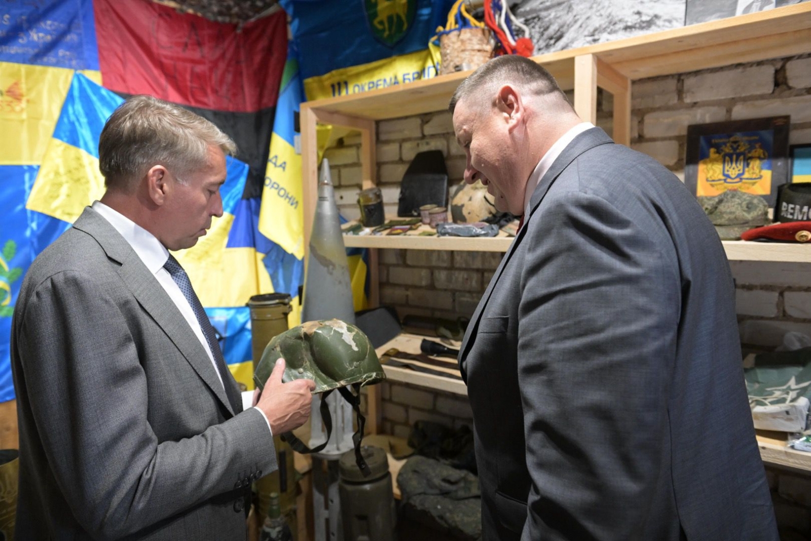 Egils Helmanis un Uldis Augulis apskata Ukrainas kara priekšmetus 31.05.2024.