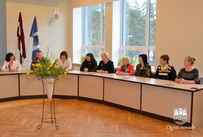 Ogrē viesojas pedagogi un skolēni