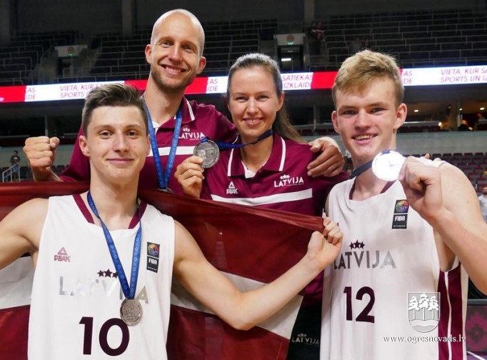 Ogrēnieši piedalās Eiropas čempionāta sudraba kaldināšanā