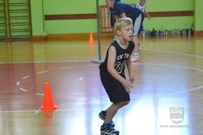 Sākusies nometne jaunajiem basketbolistiem