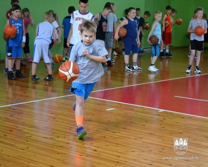 Sākusies nometne jaunajiem basketbolistiem
