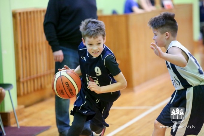Ogrē cīnās par "Mini kausu" basketbolā