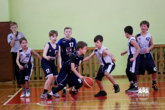 Ogrē cīnās par "Mini kausu" basketbolā