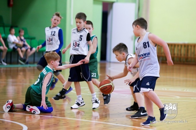 Ogrē cīnās par "Mini kausu" basketbolā