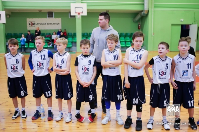 Ogrē cīnās par "Mini kausu" basketbolā