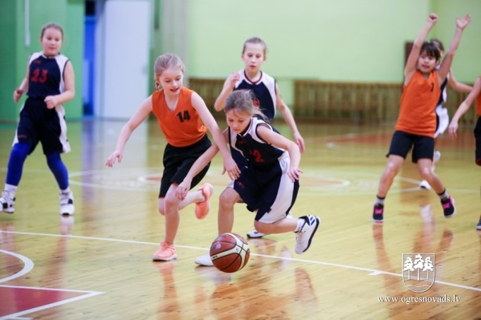 Ogrē cīnās par "Mini kausu" basketbolā