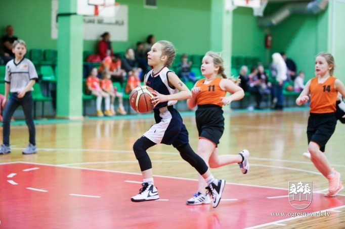 Ogrē cīnās par "Mini kausu" basketbolā