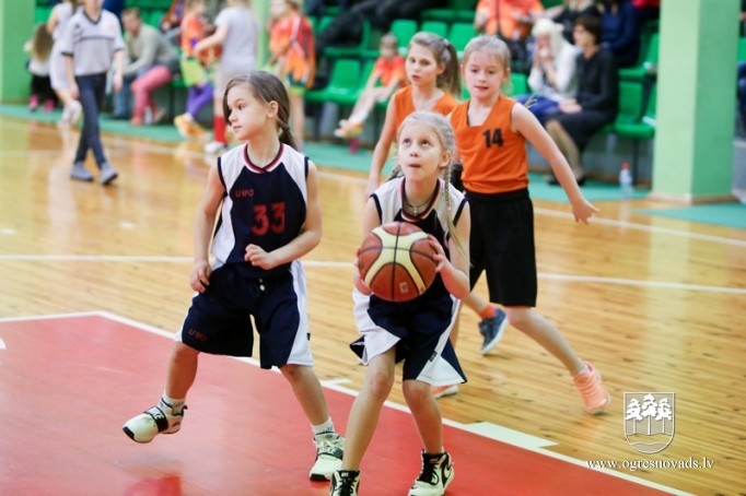 Ogrē cīnās par "Mini kausu" basketbolā