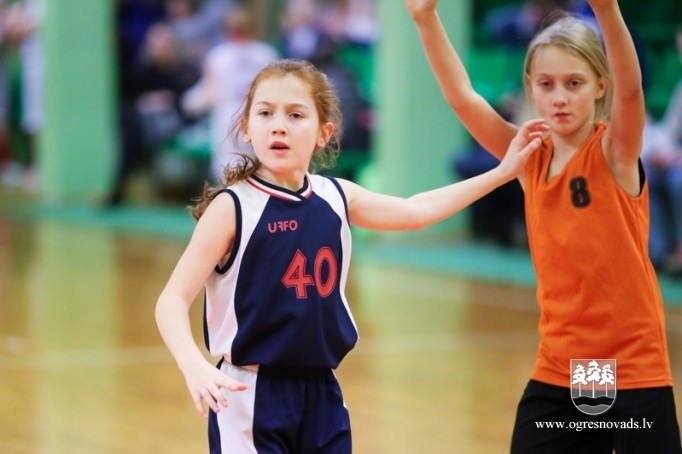 Ogrē cīnās par "Mini kausu" basketbolā