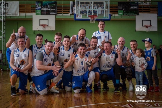 "Los OG3R" – divkārtēja Ogres novada čempione basketbolā